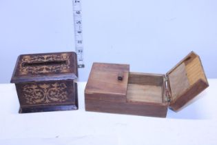 Two pieces of vintage treen