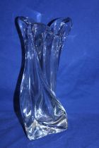 A art glass vase