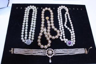 A selection of costume jewellery necklaces