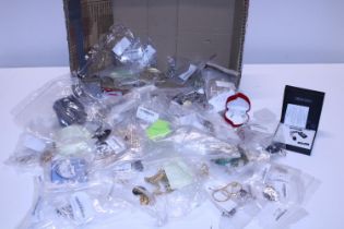 A job lot of various costume jewellery