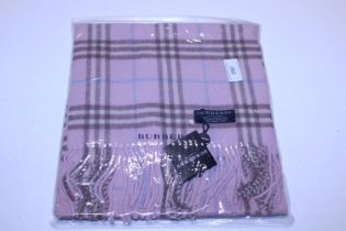 A new with tags Burberry 100% lambs wool pink long scarf 166 x 38cm