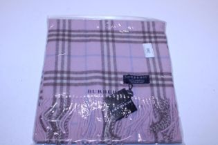 A new with tags Burberry 100% lambs wool pink long scarf 166 x 38cm