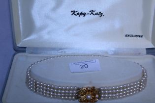 A boxed Kopy-Kat costume jewellery choker