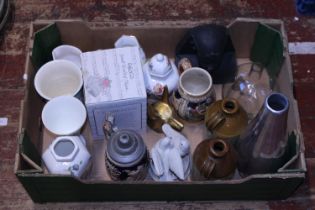 A job lot of assorted collectables including Ansyley etc, shipping unavailable