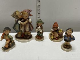 Five assorted vintage Goebbels figurines