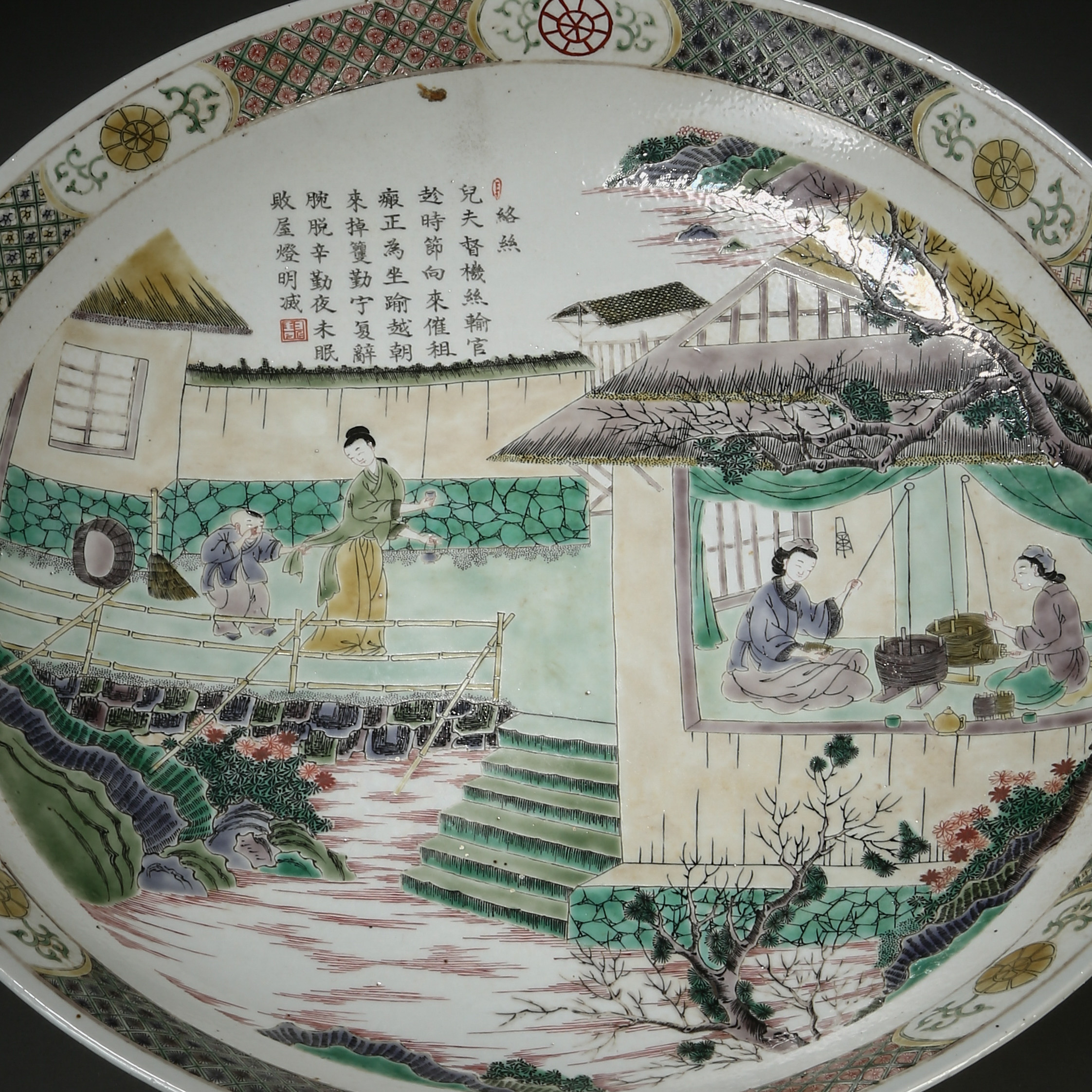 A Chinese Famille Verte Figural Story Dish - Bild 3 aus 10