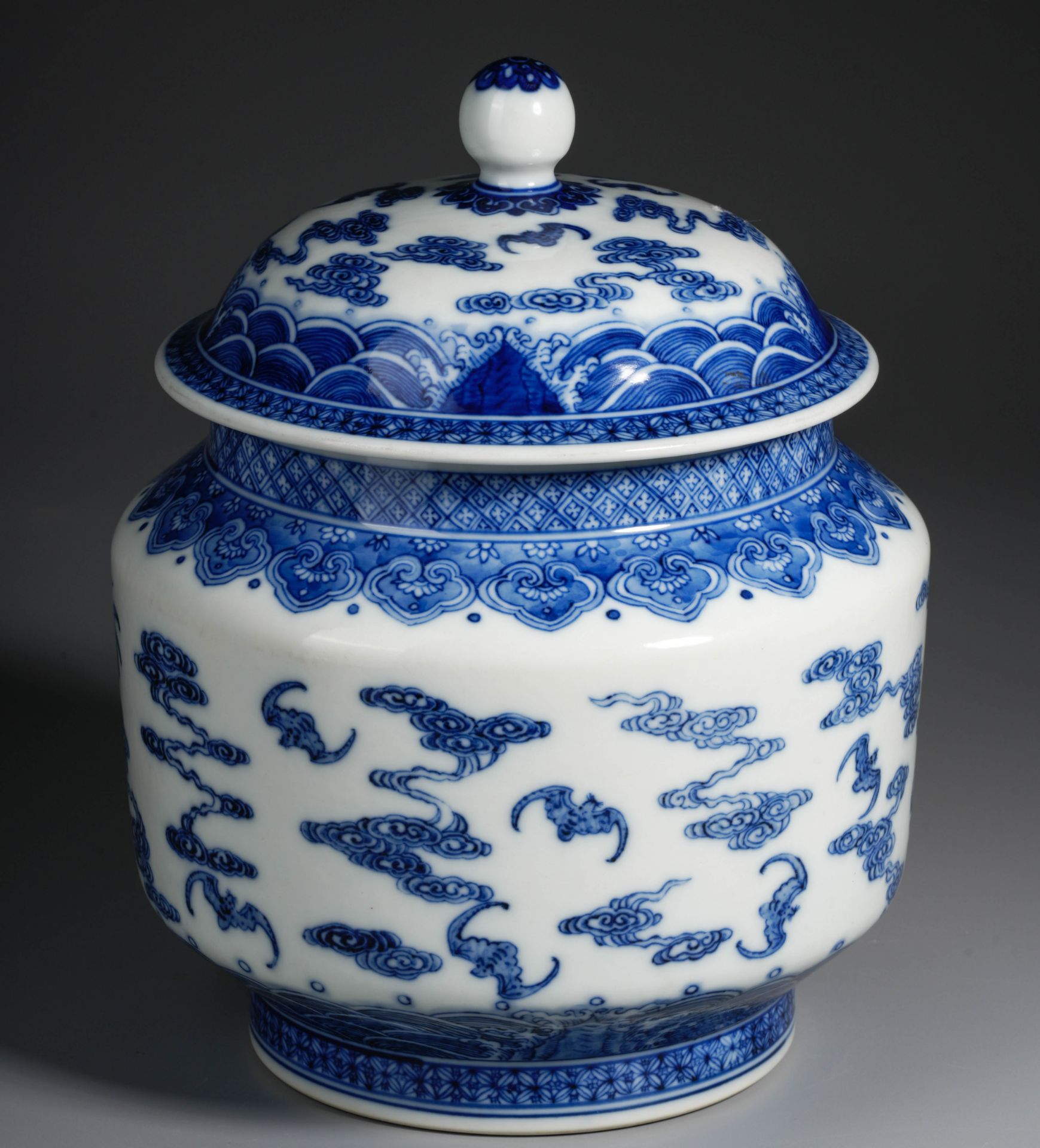 A Chinese Blue and White Bats Jar with Cover - Image 2 of 10