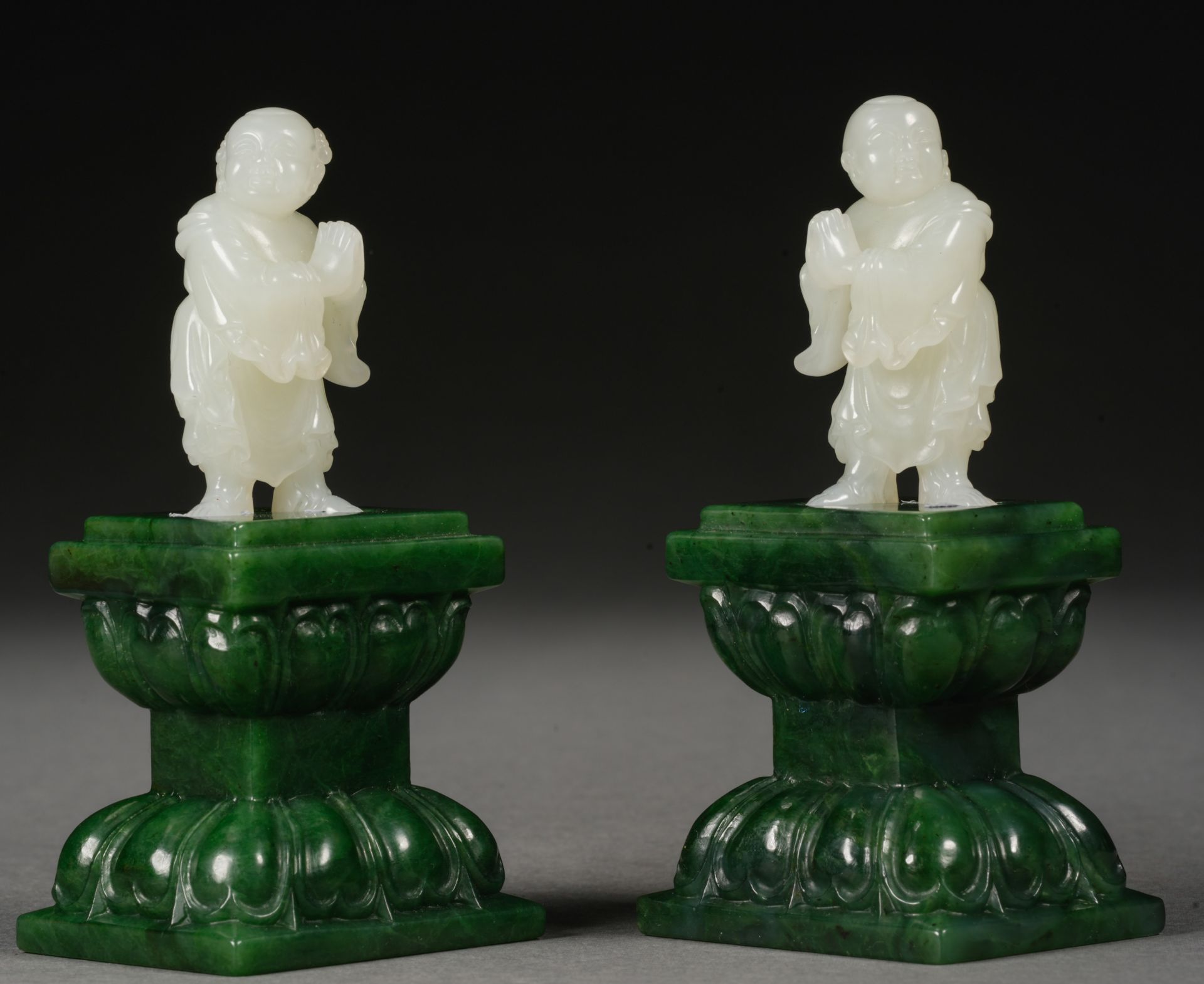 A Set of Chinese Carved White Jade Seated Guanyin - Image 16 of 22