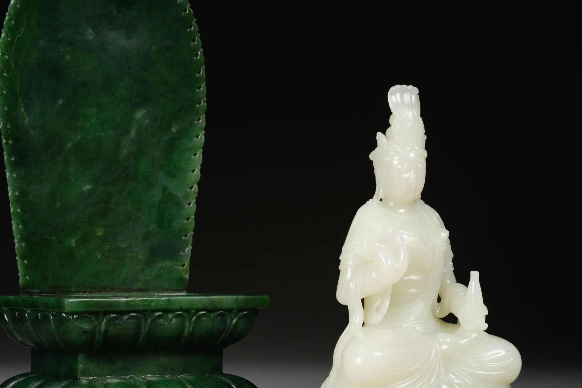 A Set of Chinese Carved White Jade Seated Guanyin - Image 6 of 22