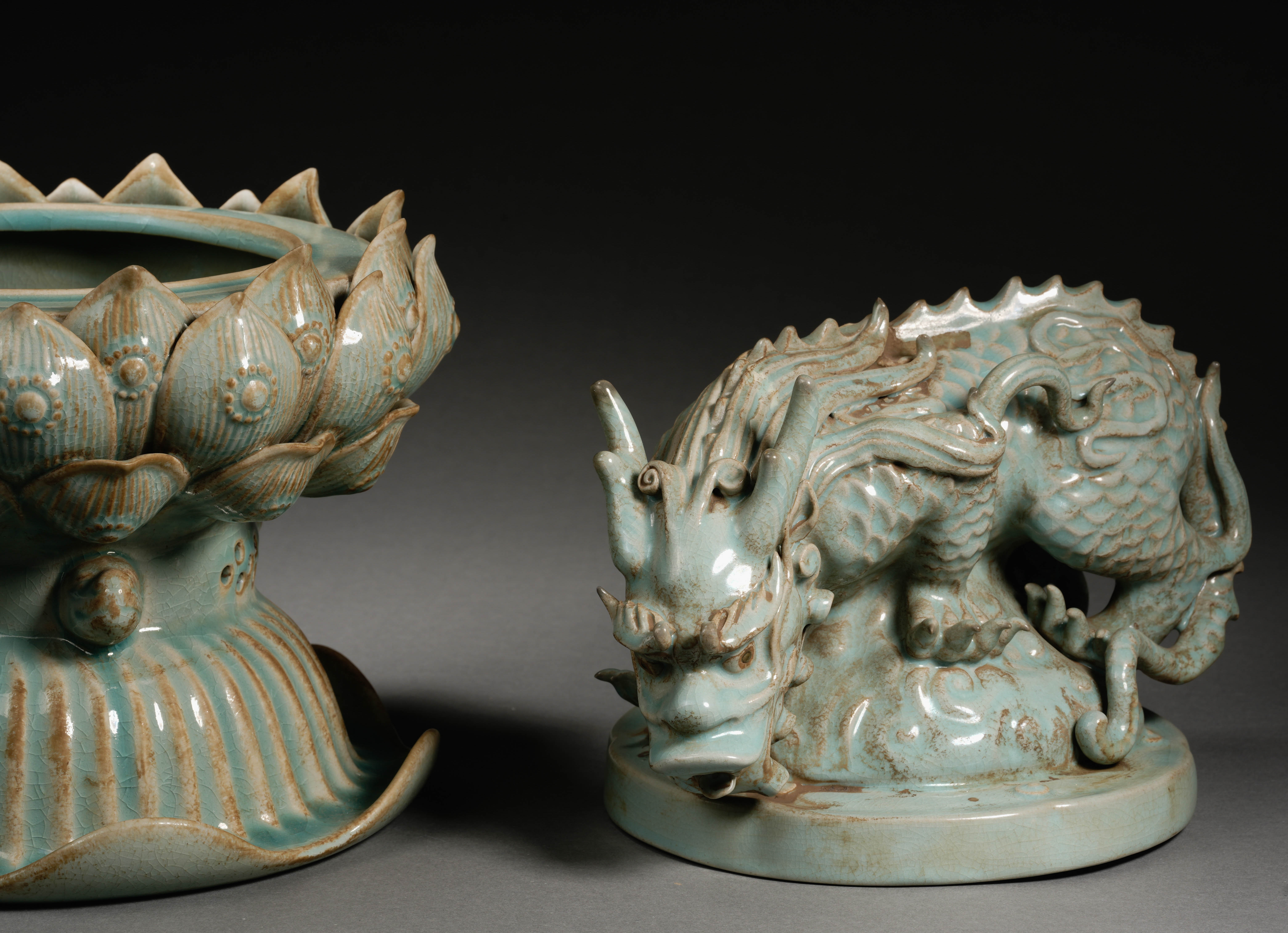 A Chinese Ru-ware Mythical Beast Incense Burner - Image 8 of 13