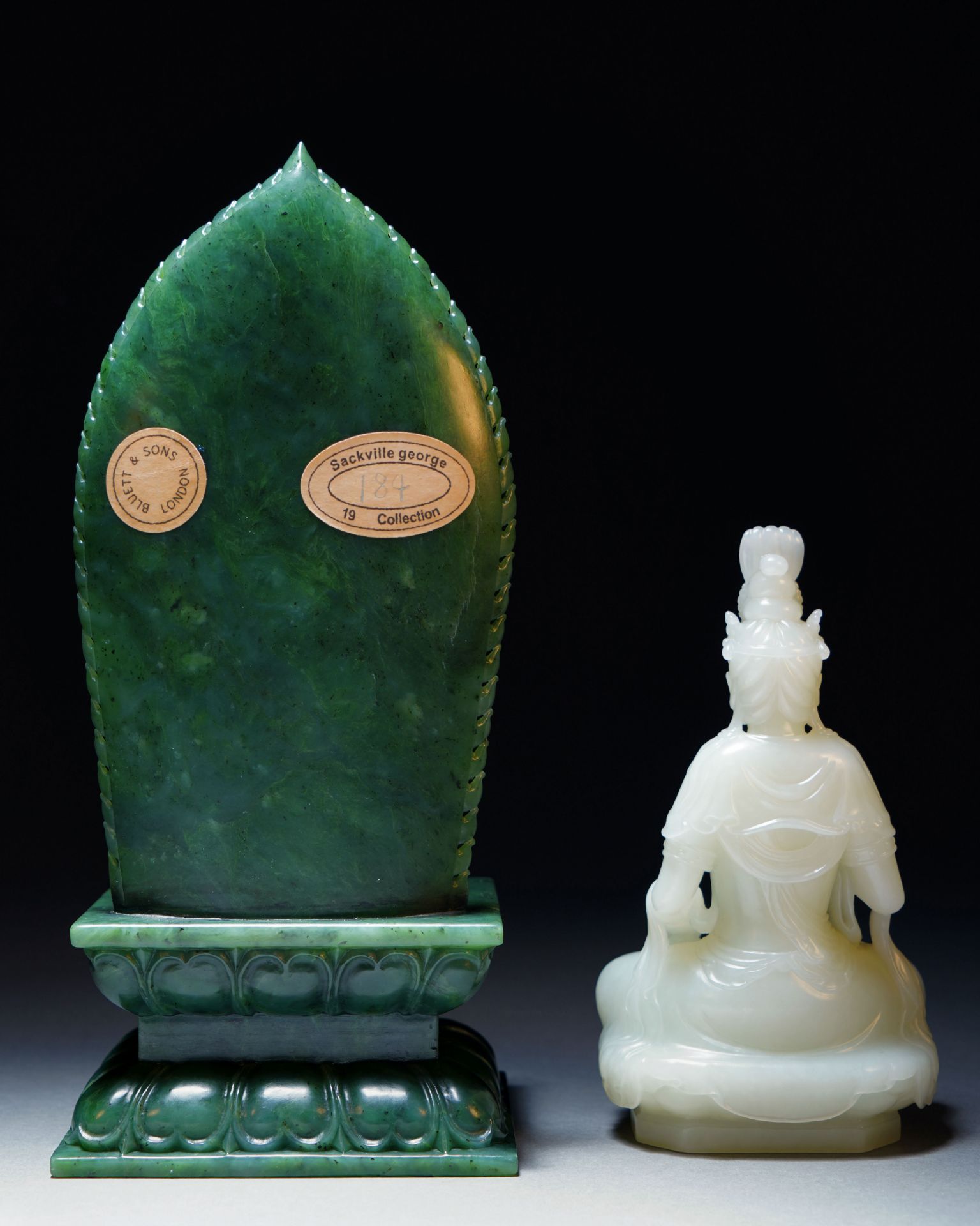 A Set of Chinese Carved White Jade Seated Guanyin - Image 20 of 22