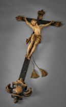 Barockes Kruzifix. Polychrom gefasster Korpus. Deutsch, Ende 18. Jh. H 112 cm