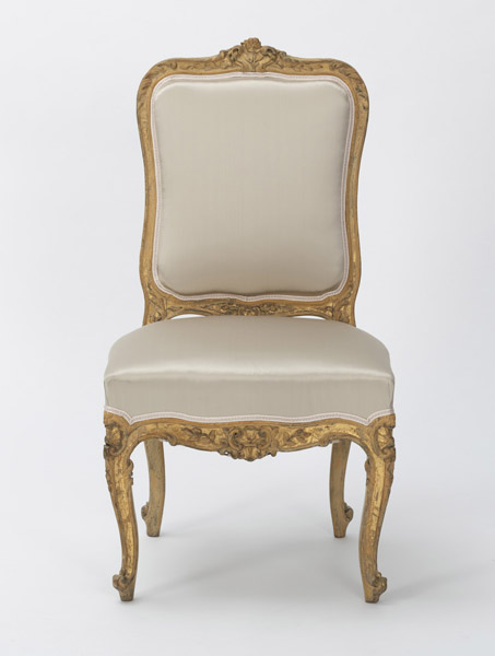 A GERMAN CARVED ADN GILTWOOD ROKOKO SIDE CHAIR - Image 2 of 5