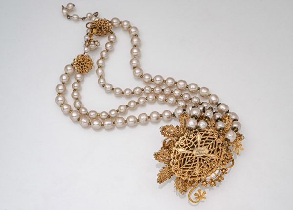 MIRIAM HASKELL COSTUME NECKLACE - Image 2 of 3