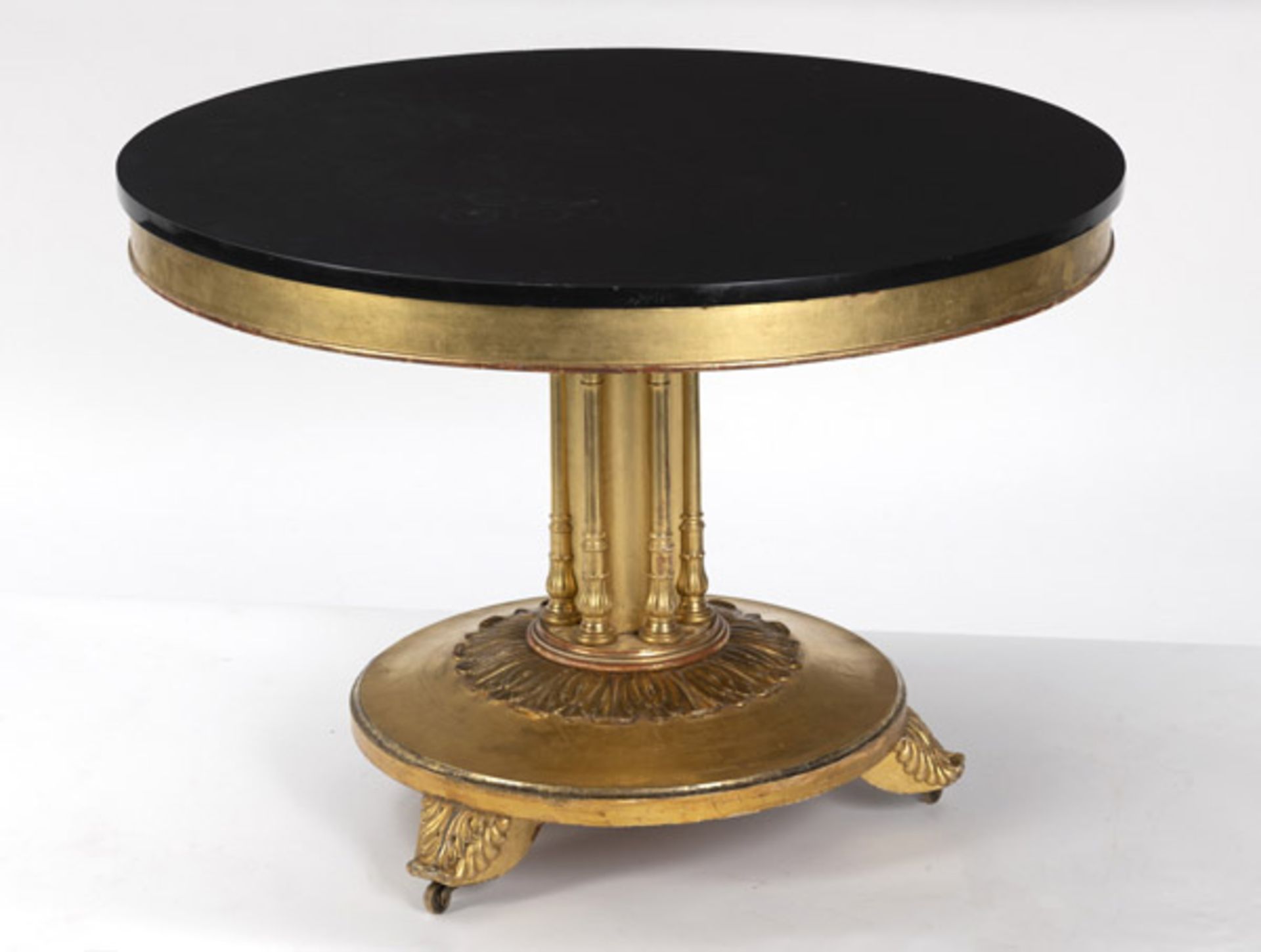 A LARGE GILTWOOD CENTRE TABLE - Image 2 of 7