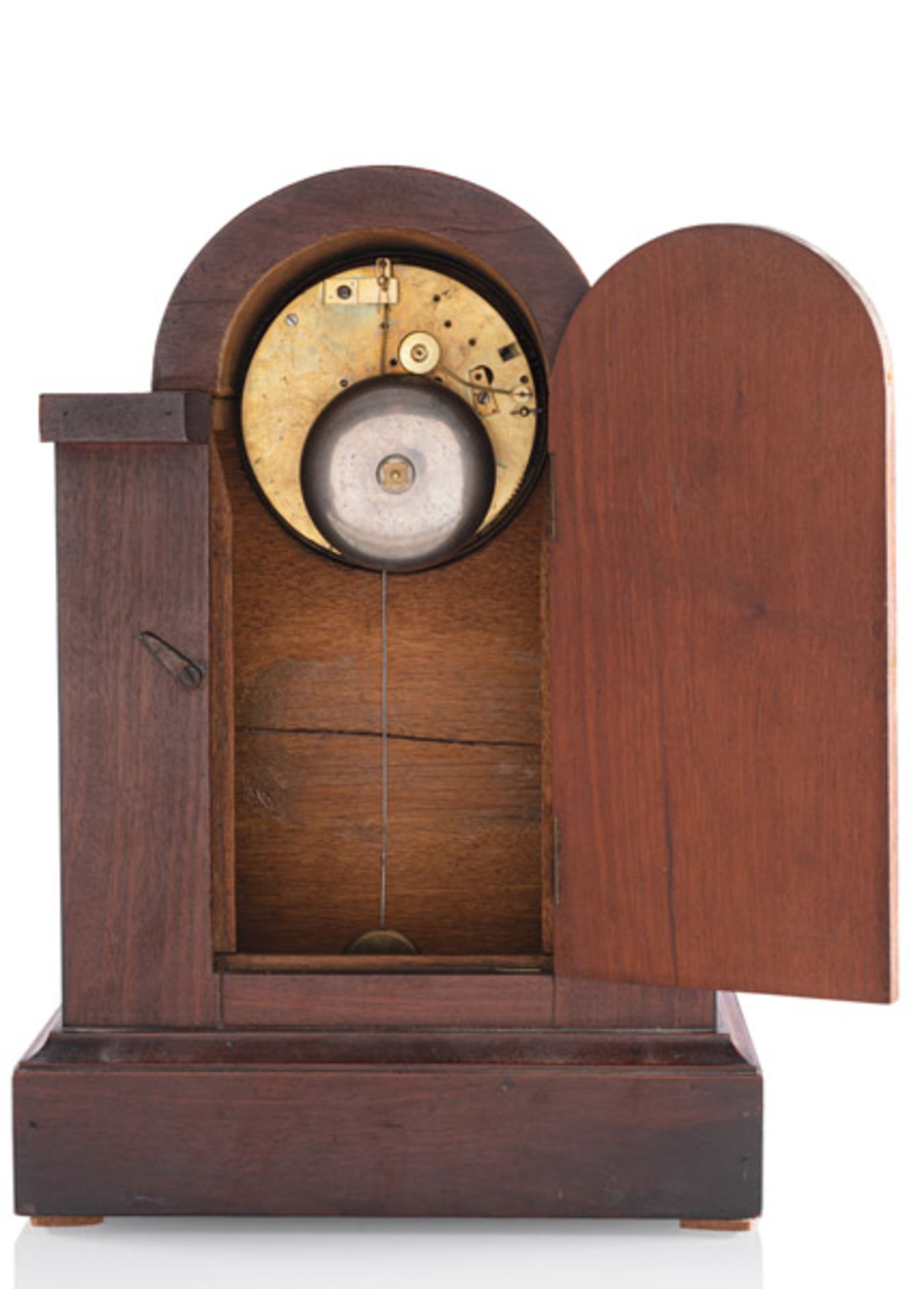 A NEOCLASSICAL BRASS MOUNTED MAHOGANY PENDULE - Image 3 of 4