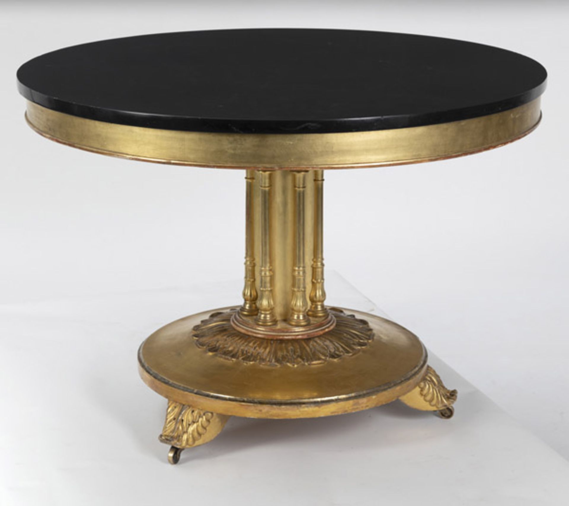 A LARGE GILTWOOD CENTRE TABLE - Image 3 of 7