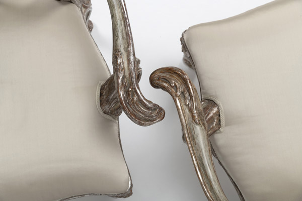 A SET OF FOUR GERMAN SILVERED AND GILTWOOD FAUTEUILS - Image 12 of 27