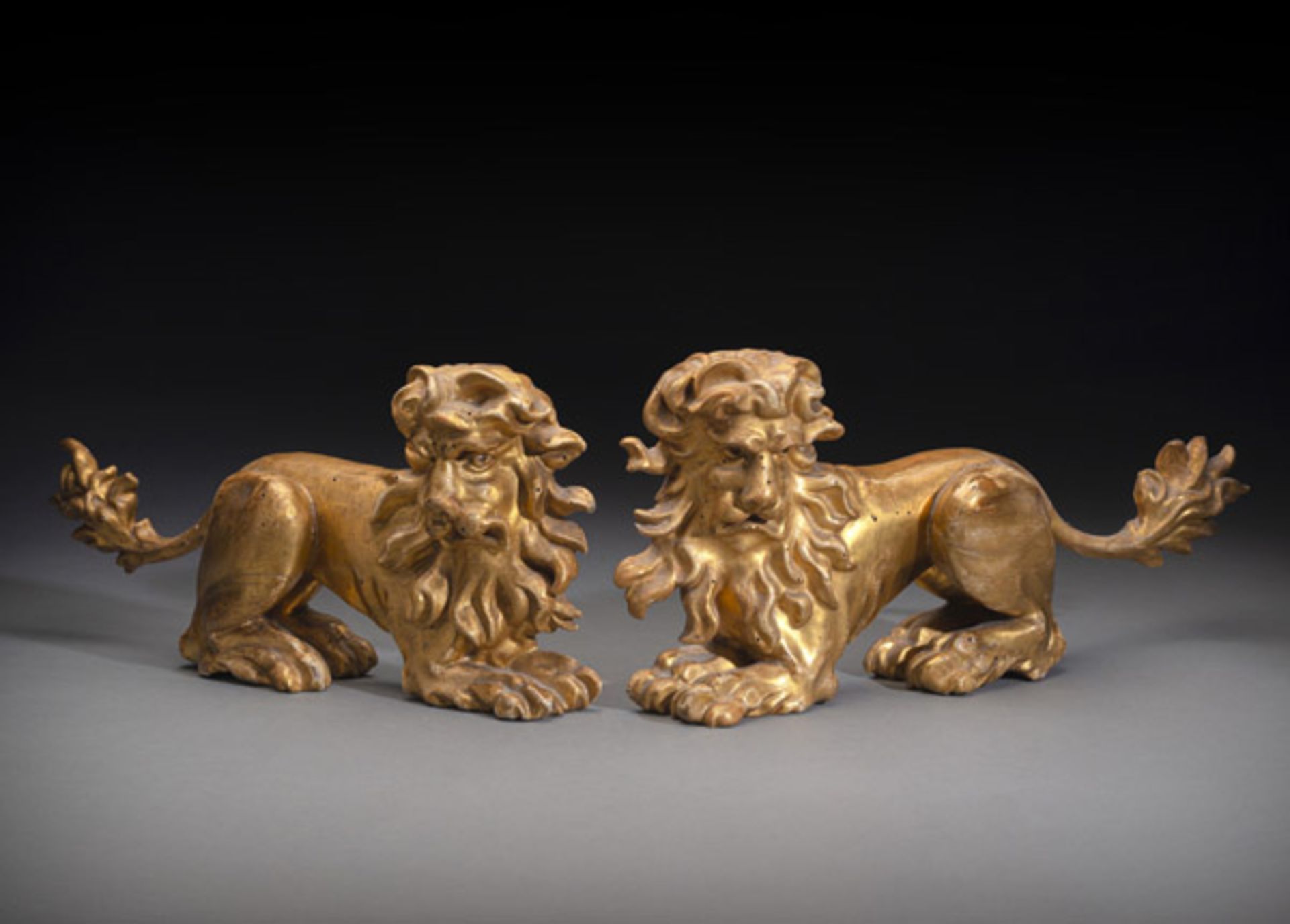 A PAIR OF RELIEF CARVED LION FIGURES - Image 2 of 4