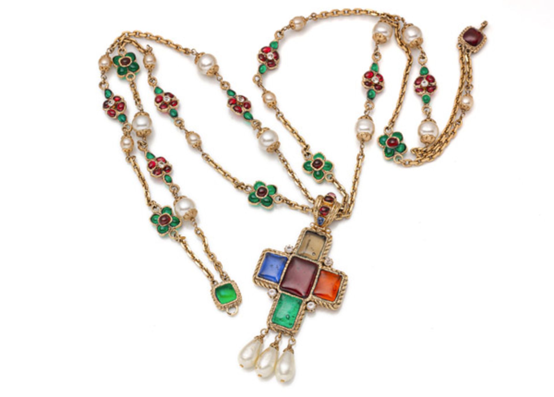 A RARE METALGILT AND GLASS CROSS PENDANT WITH NECKLACE