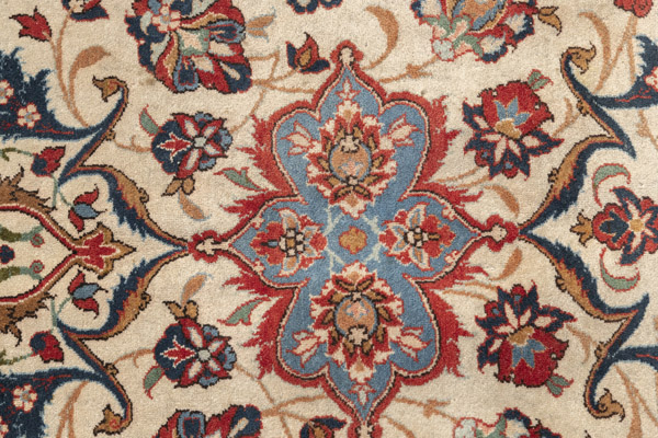 A white background Isfahan Najafabad carpet - Image 6 of 9