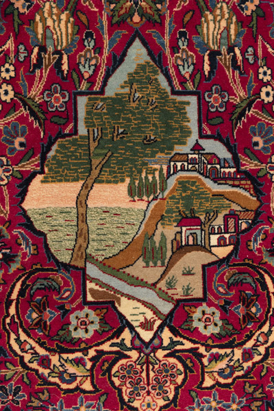 A Semi antique pictorial Kashan rug - Image 3 of 5