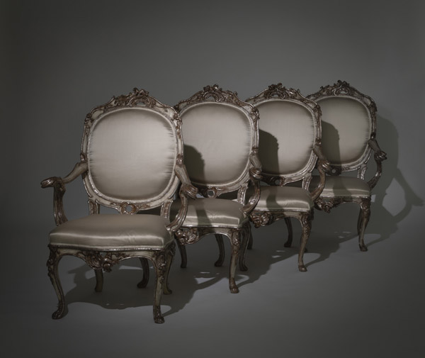 A SET OF FOUR GERMAN SILVERED AND GILTWOOD FAUTEUILS - Image 4 of 27