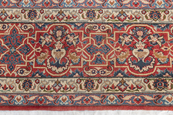 A white background Isfahan Najafabad carpet - Image 2 of 9