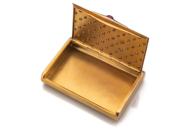 A RUSSIAN RUBY AND DIAMOND SET GOLD CIGARETTE CASE - Image 2 of 2