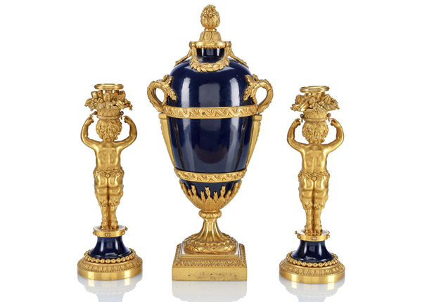 A FRENCH GILTBRONZE AND ENAMEL VASE SHAPED PENDULE AND TWO MATCHING CANDLESTICKS - Image 4 of 5