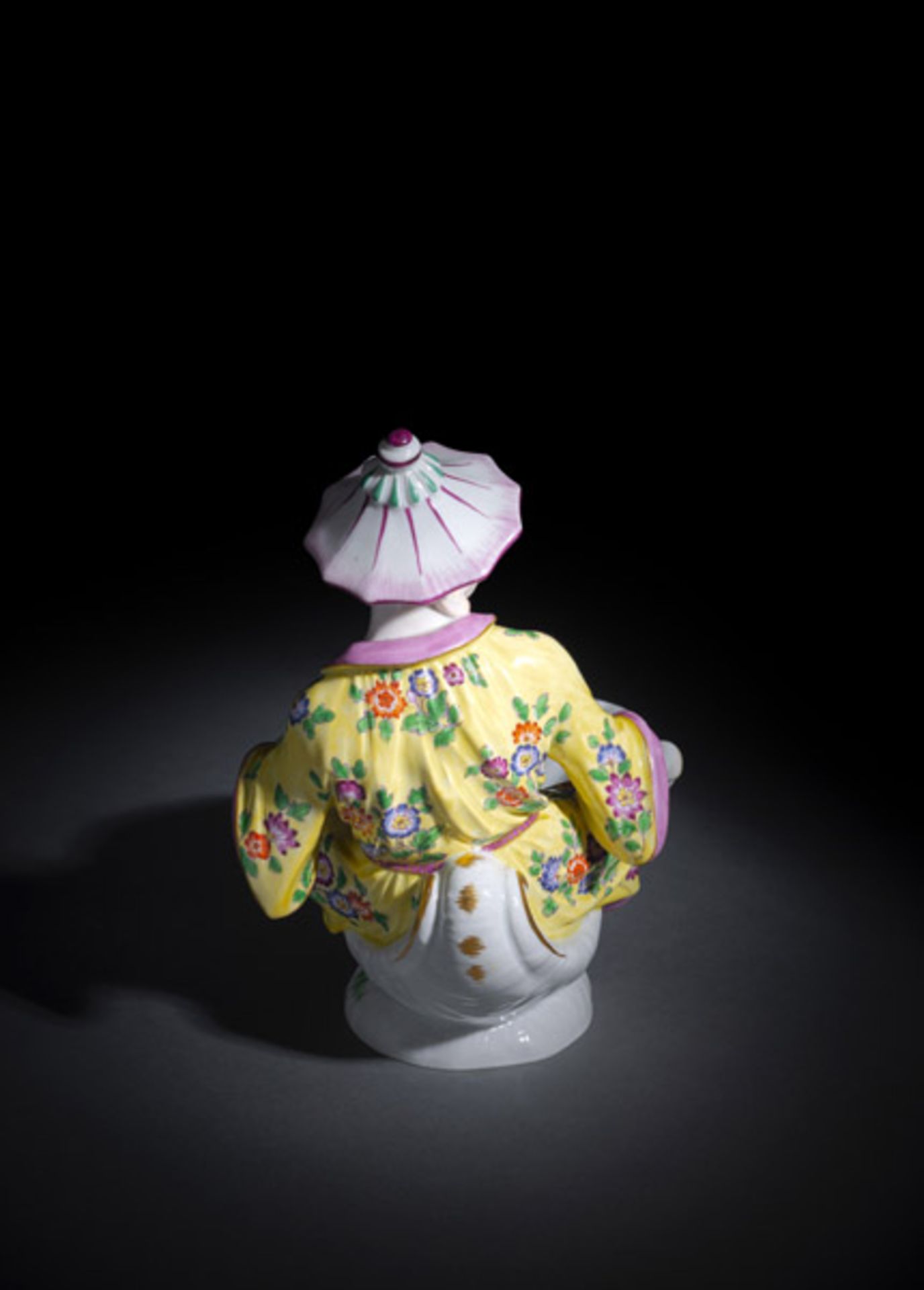 A MEISSEN CHINESE FIGURE WITH SPICE BOWL - Image 2 of 3