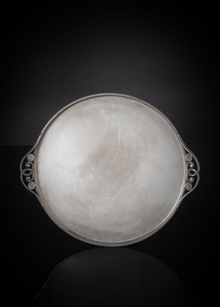 AN ART DECO SILVER TRAY