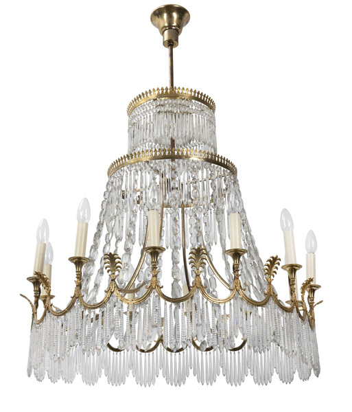 A GERMAN ORMOLU MOUNTED AND CUT GLASS TWELFE LIGHT CHANDELIER