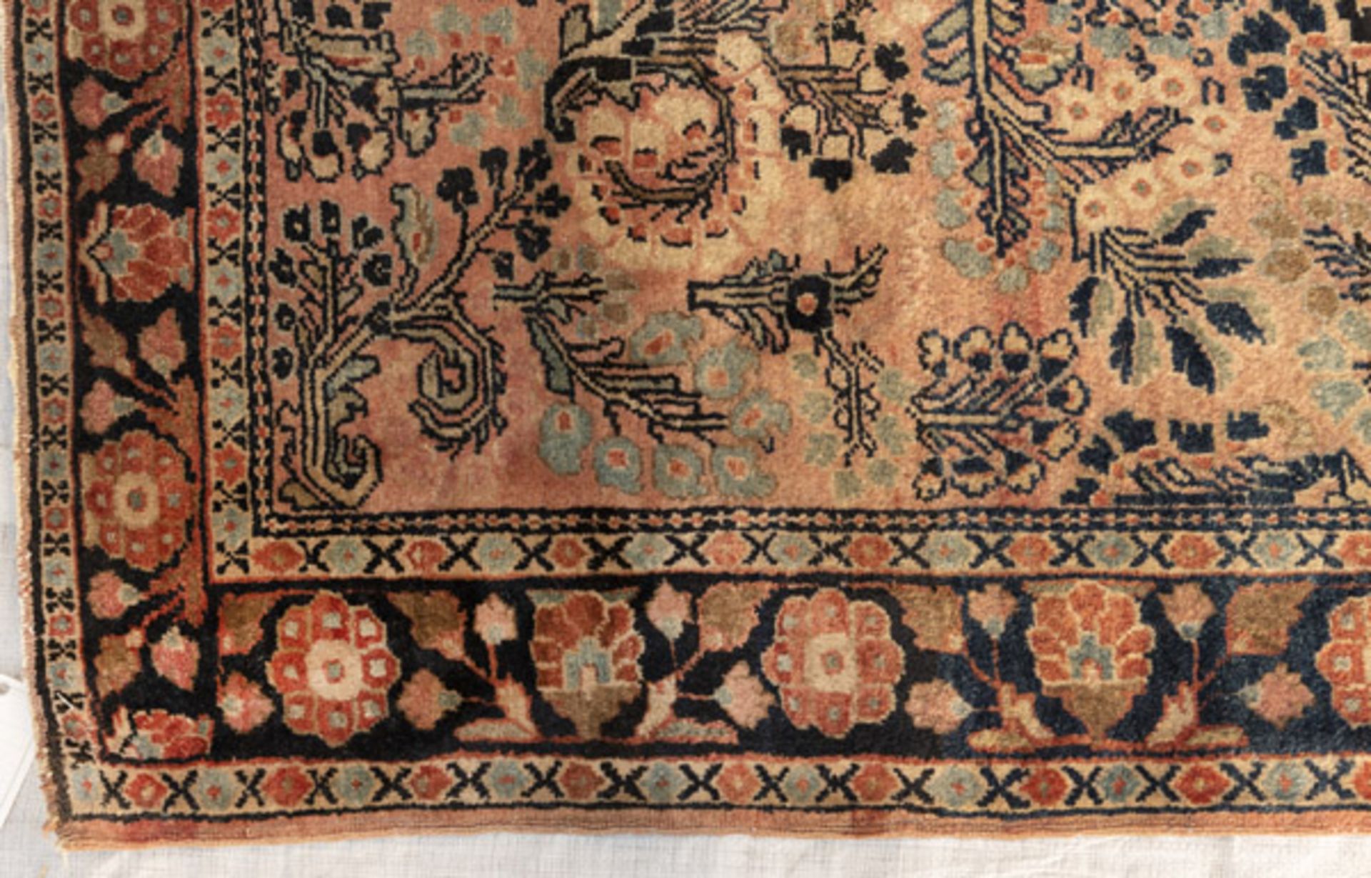 A semi antique Sarouk rug - Image 2 of 5