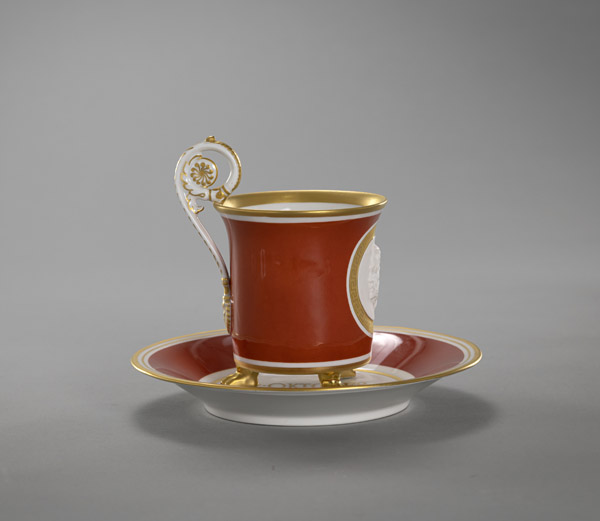 A KPM BERLIN CUP AND SAUCER IN HONOR OF THE 80 BIRTHDAY OF PAUL VON HINDENBURG - Image 3 of 5