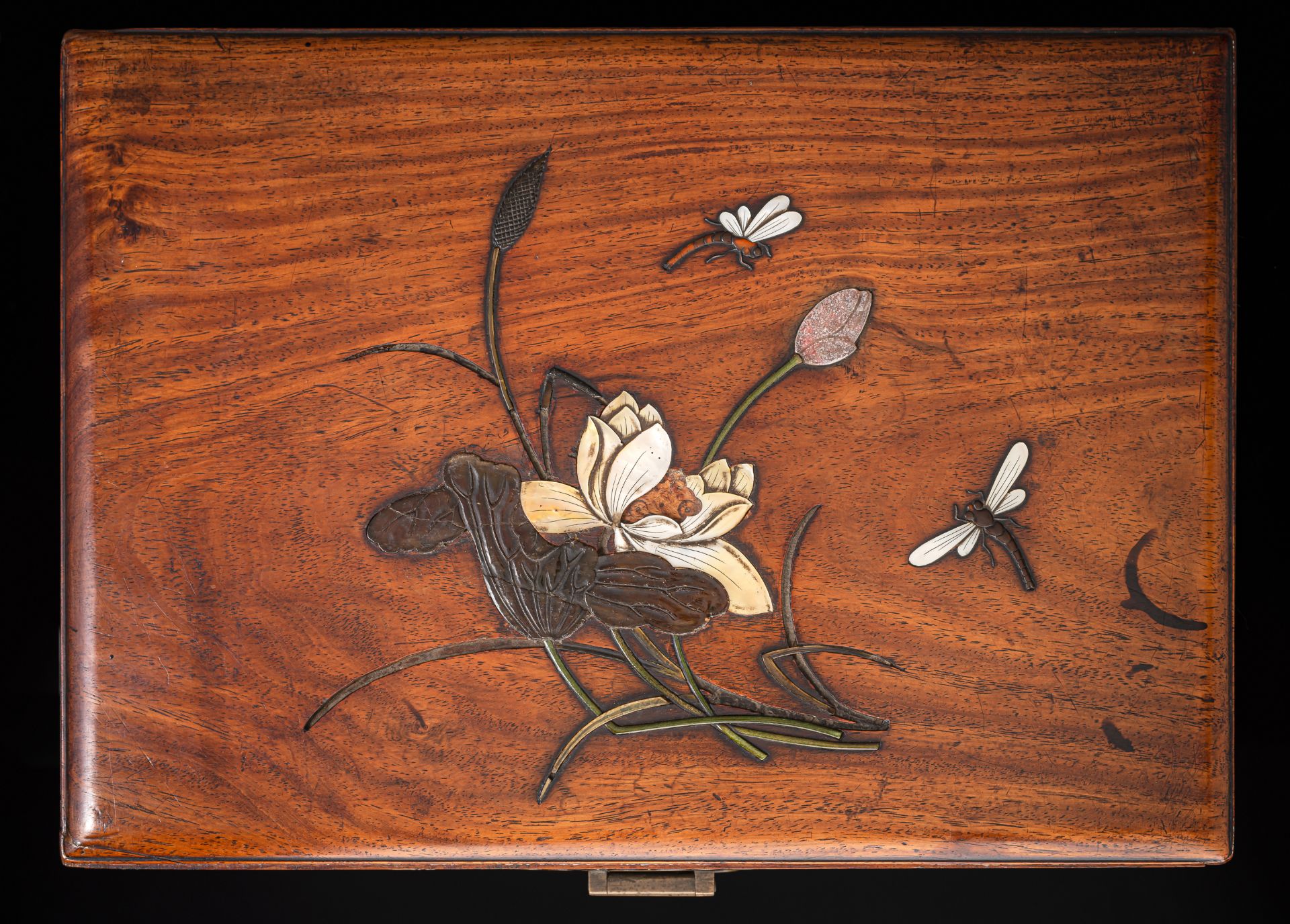 A FINE AND RARE INLAID-HUANGHUALI CABINET - Image 4 of 5