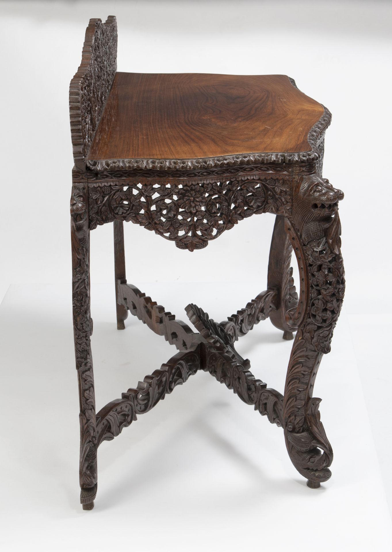 AN OPENWORK FLORAL APRON CONSOLE TABLE - Image 4 of 7