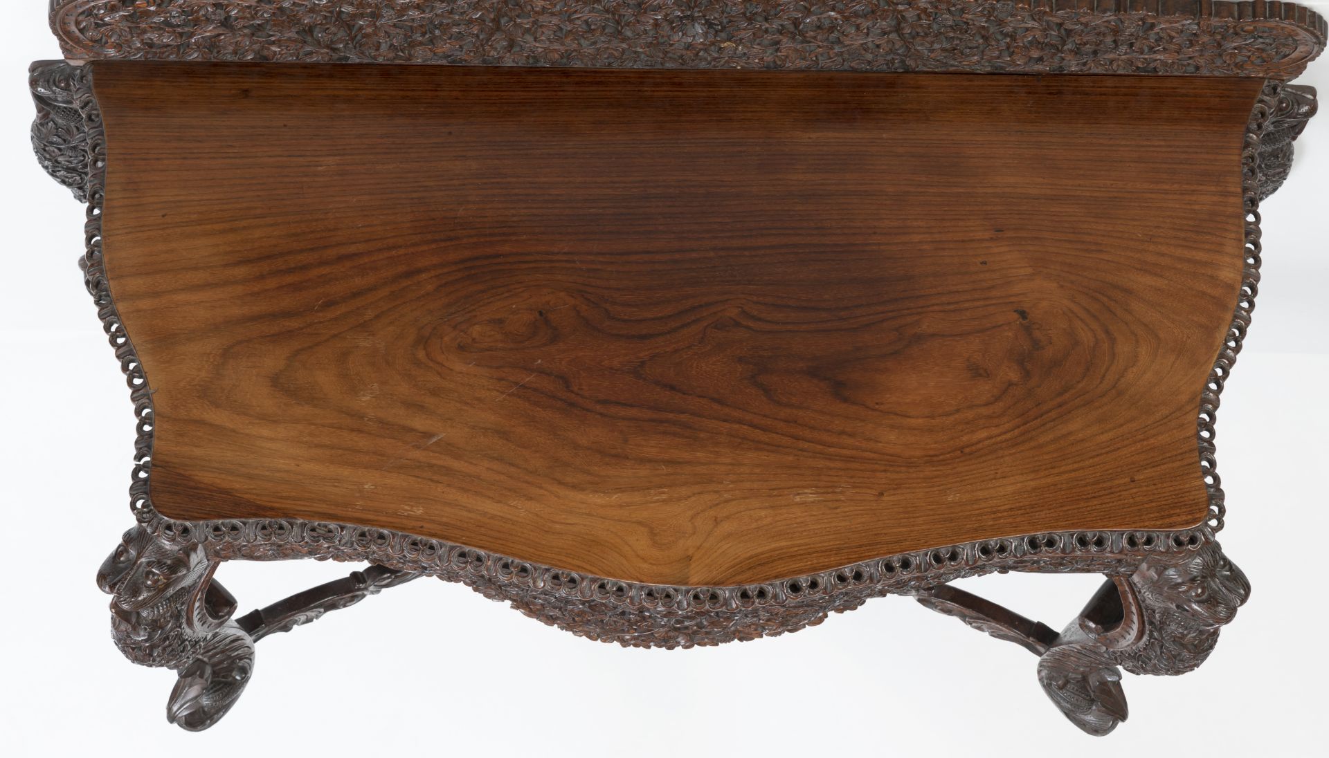 AN OPENWORK FLORAL APRON CONSOLE TABLE - Image 7 of 7