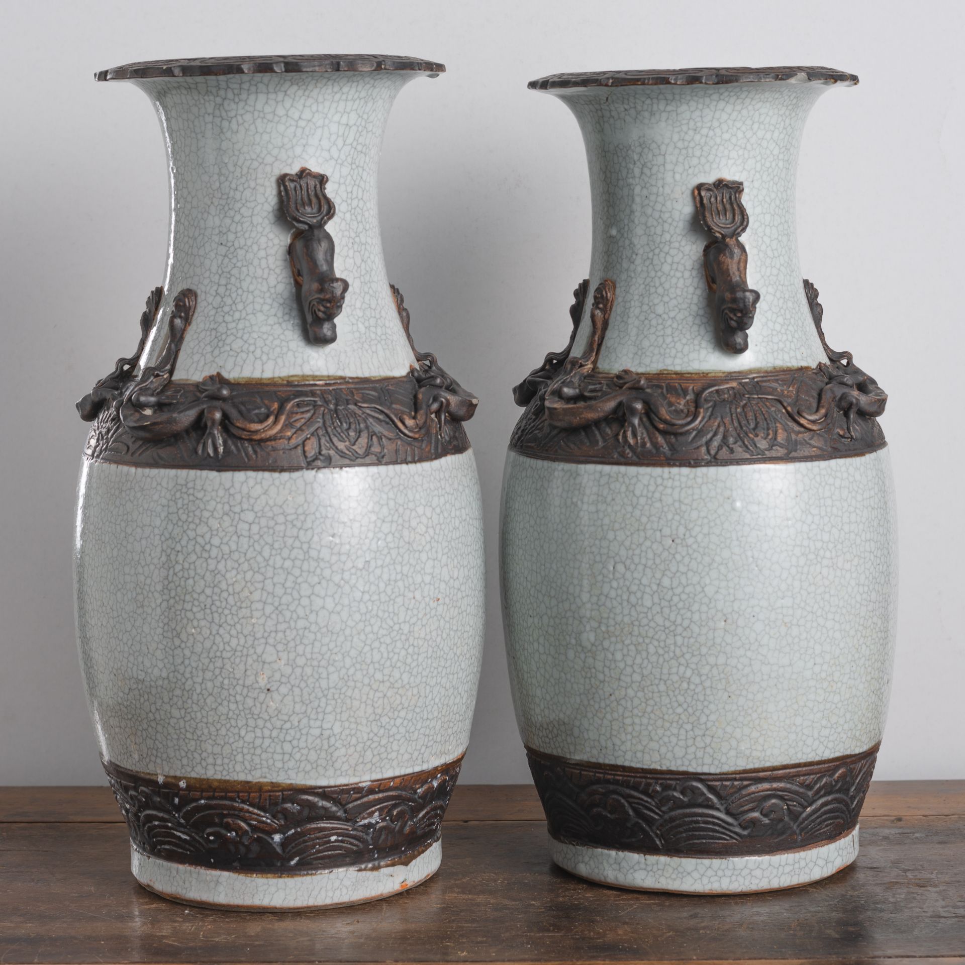 A PAIR OF RELIEF PORCELAIN VASES - Image 3 of 6