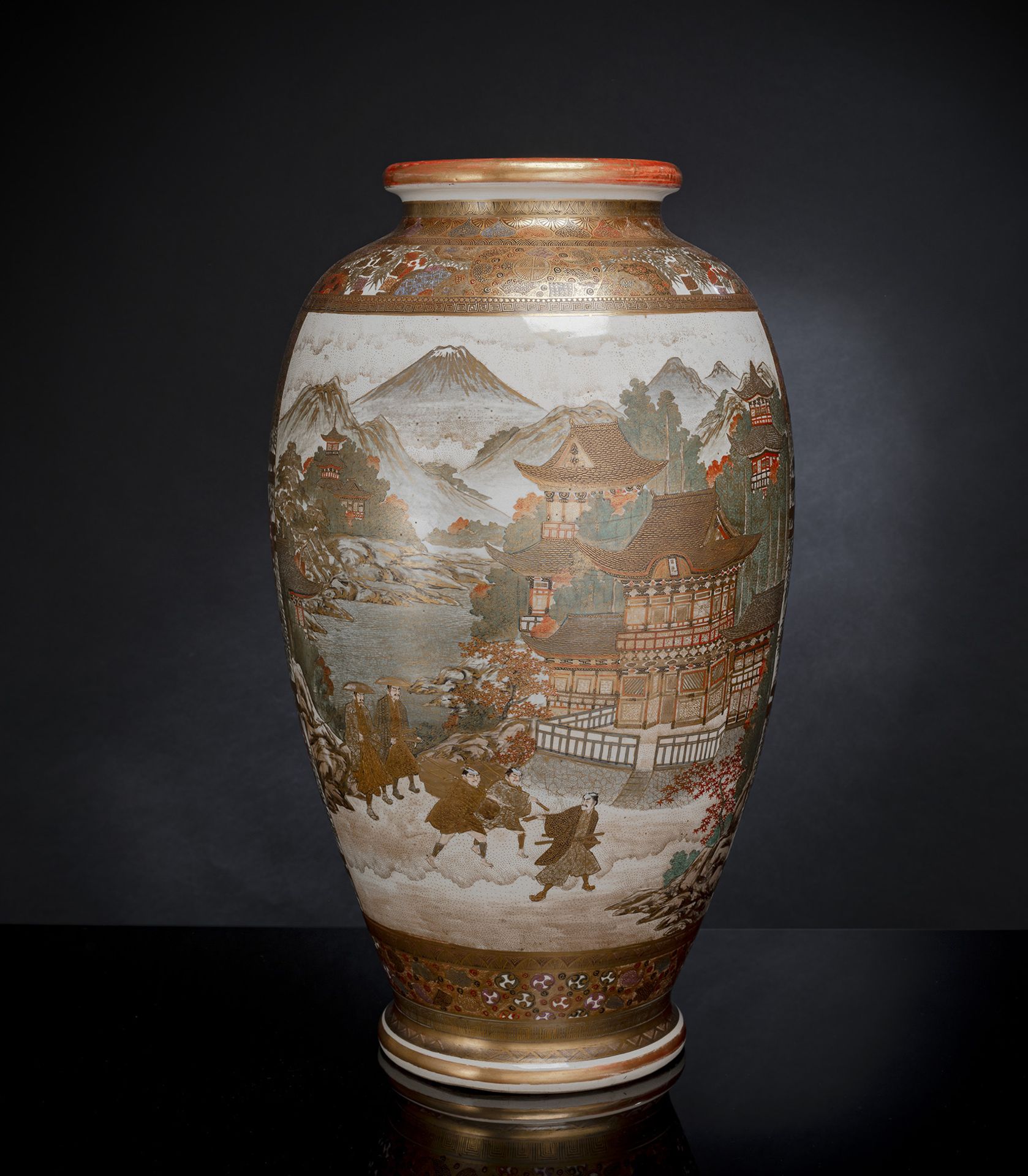 A LARGE SATSUMA EARTHENWARE VASE WITH SAMURAI AND TEMPLE SCENES