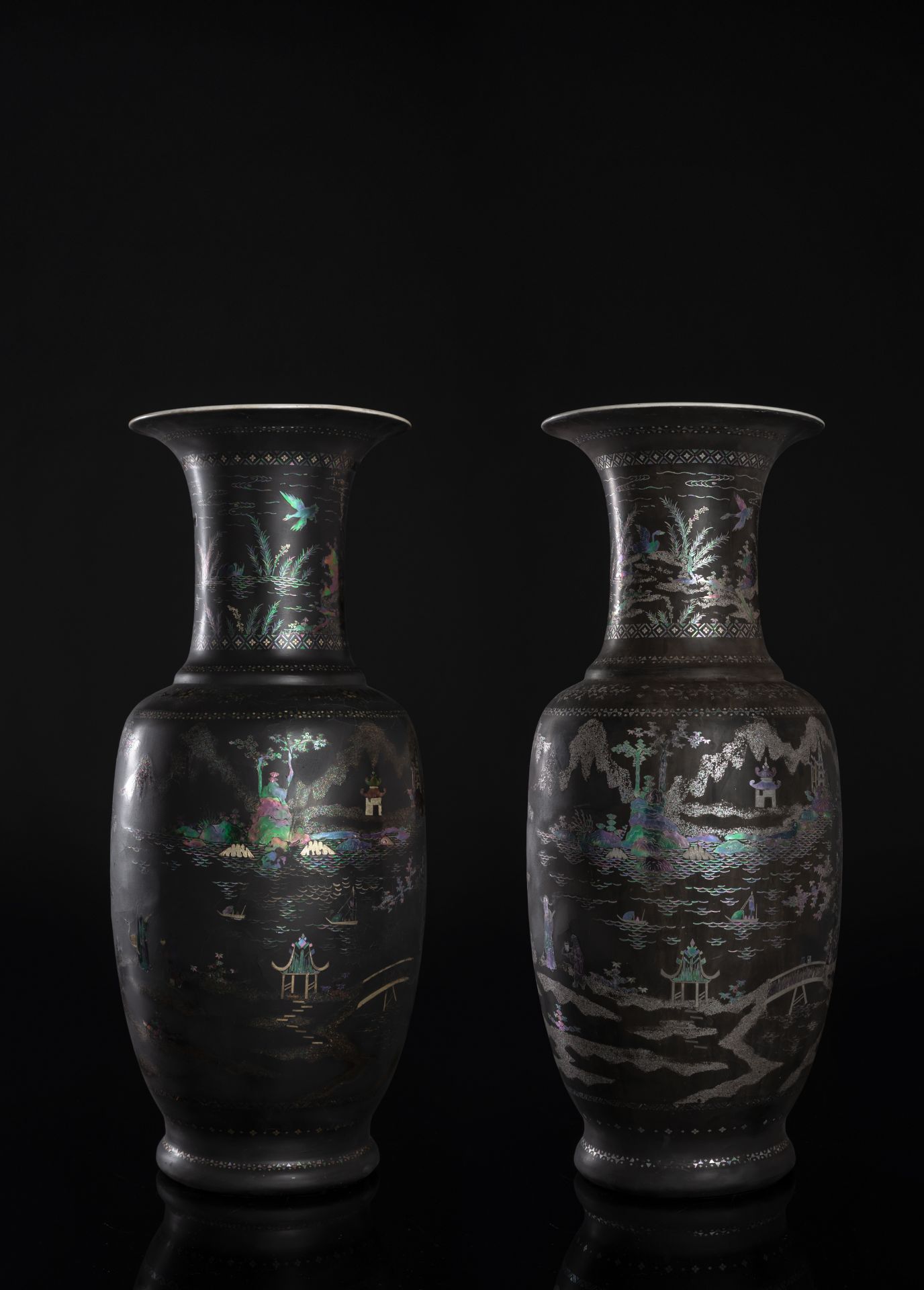 A VERY RARE AND LARGE PAIR OF LAC-BURGAUTÉ PORCELAIN VASES AND COVERS - Image 3 of 7