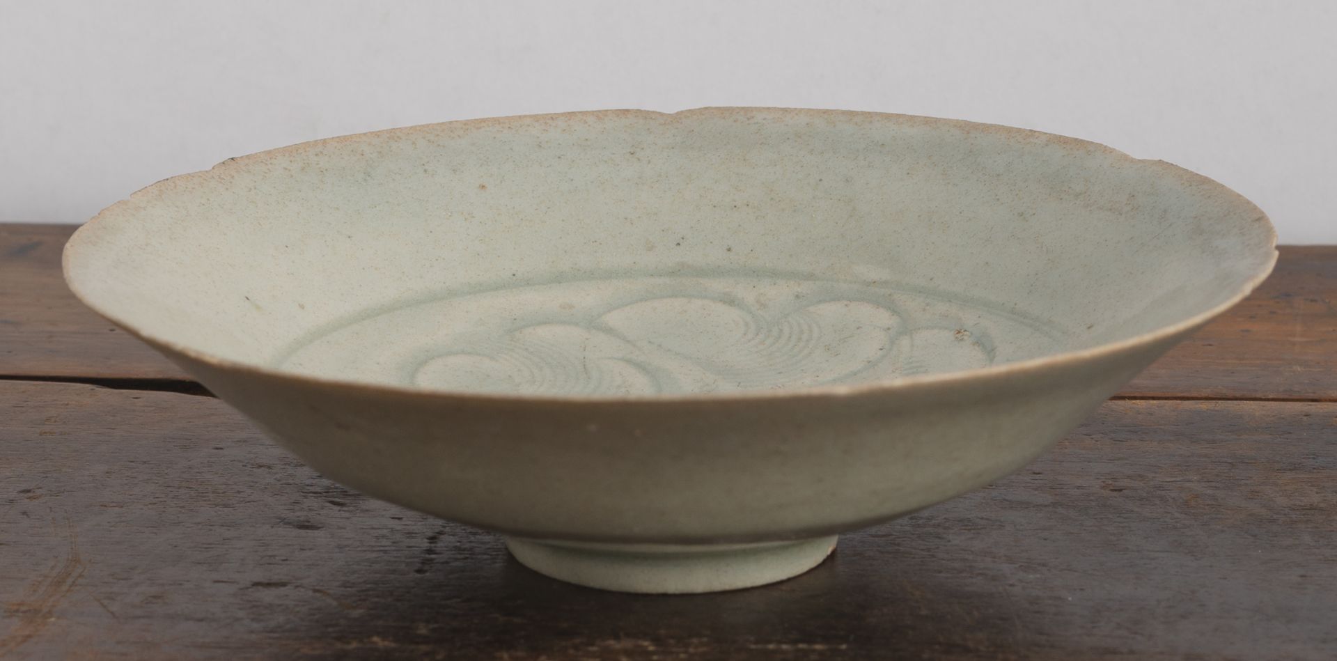 A SMALL 'QINGBAI'-WARE FLORIFORM BOWL - Image 3 of 3