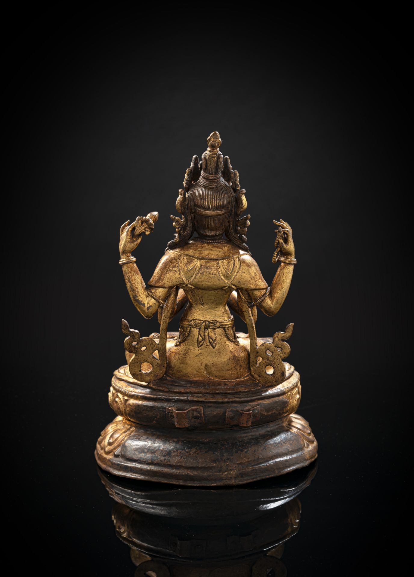 ﻿A GILT-BRONZE FIGURE OF SADAKSHARILOKESHVARA - Image 2 of 7