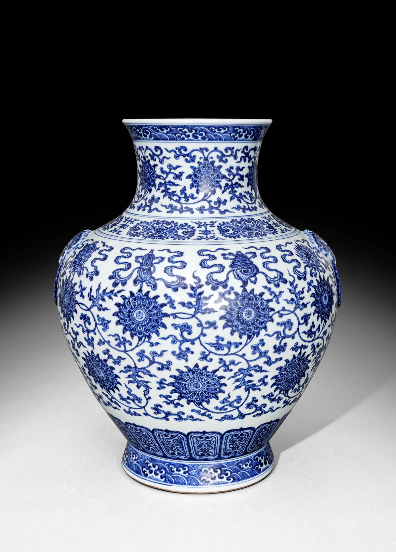 Feine kaiserliche Vase in 'Hu'-Form - Bild 7 aus 16