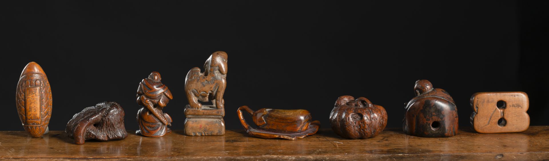 A GROUP EIGHT WOOD AND HORN NETSUKE - Image 2 of 3