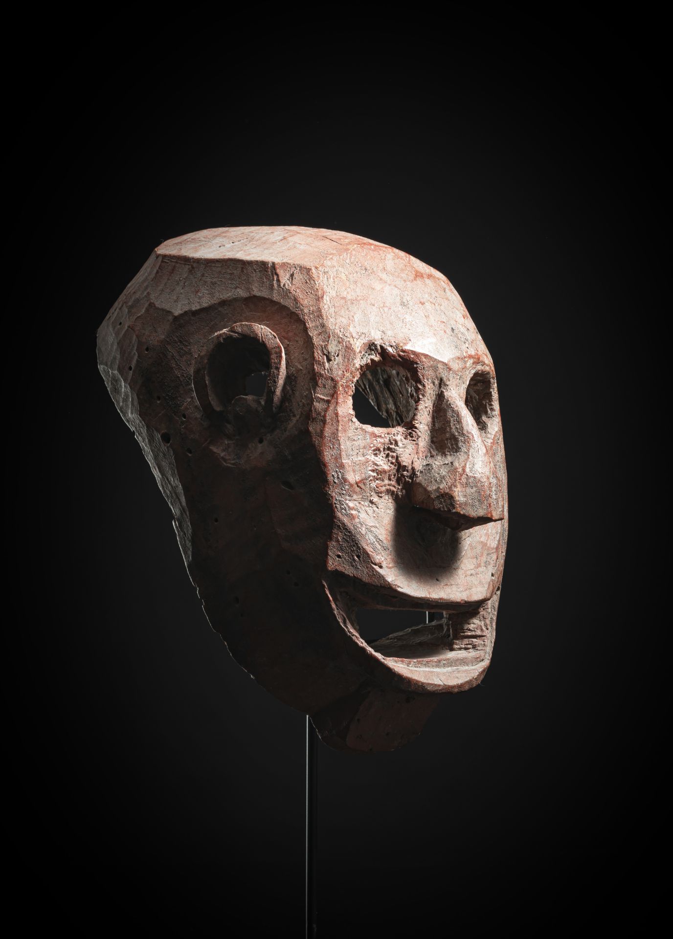 A LARGE RED-PAINTED SUKUMA WOOD MASK - Image 2 of 2