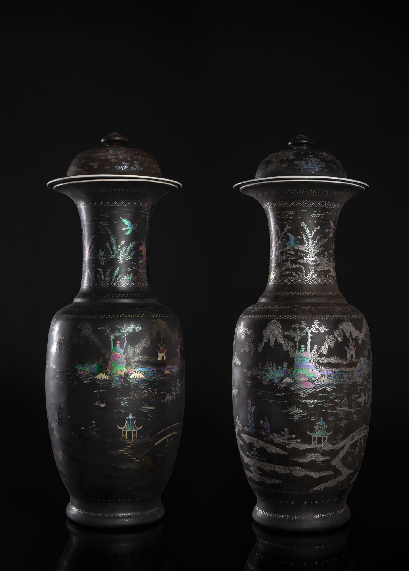 A VERY RARE AND LARGE PAIR OF LAC-BURGAUTÉ PORCELAIN VASES AND COVERS - Image 4 of 7