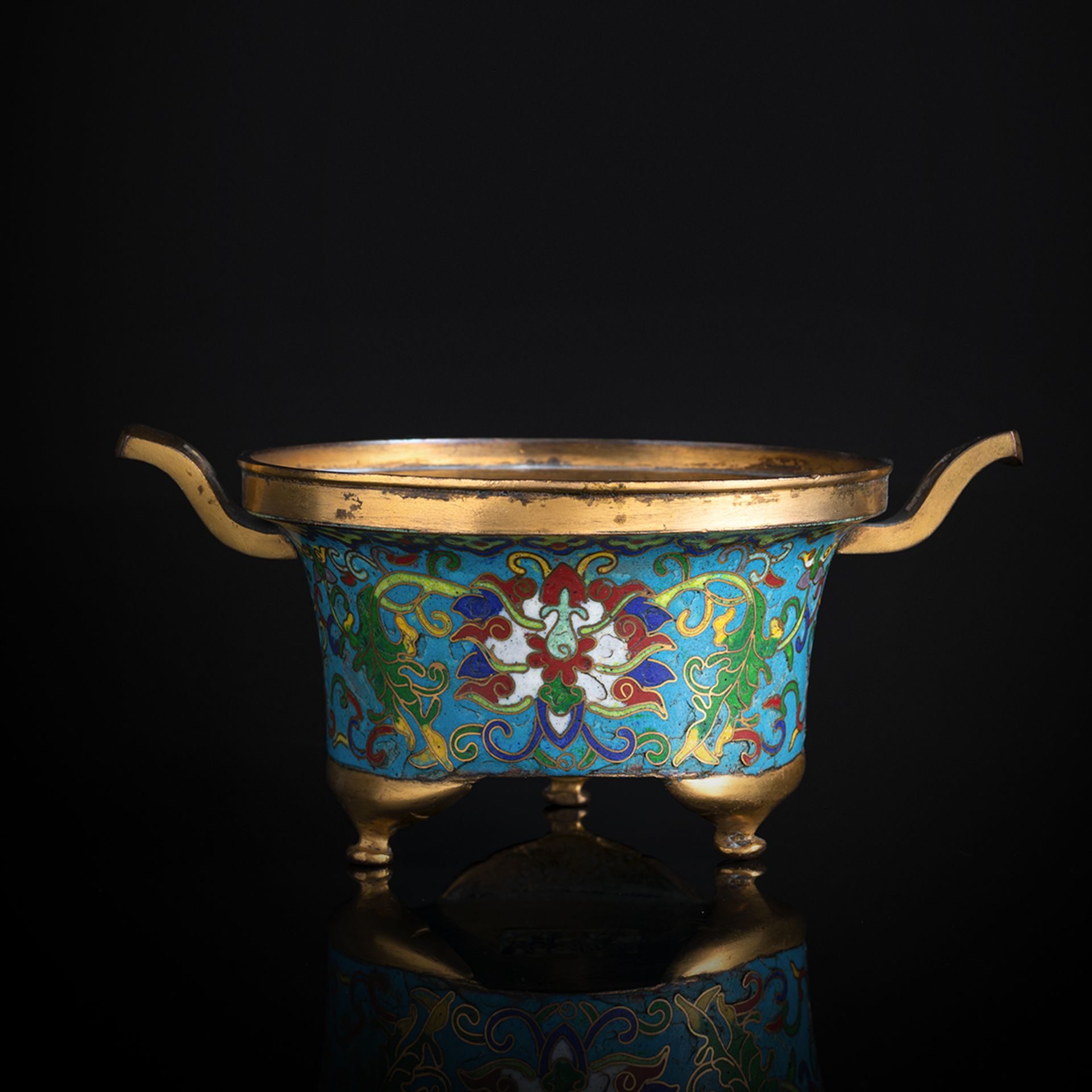 A GILT BRONZE CLOISONNÉ DECORATED TRIPOD CENSER