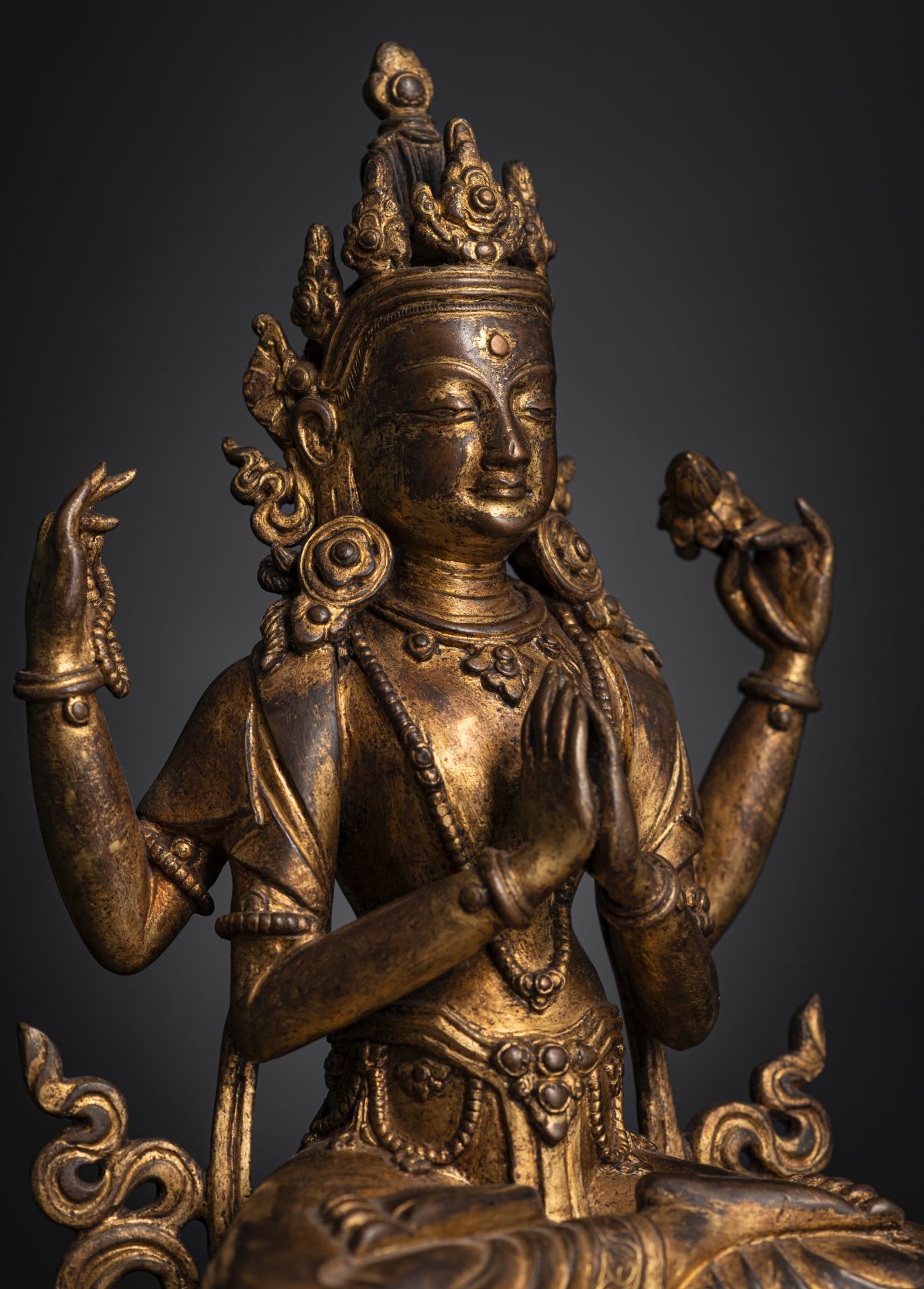 ﻿A GILT-BRONZE FIGURE OF SADAKSHARILOKESHVARA - Image 7 of 7