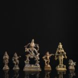 Sechs Bronzen von diversen Gottheiten u.a. Krishna
